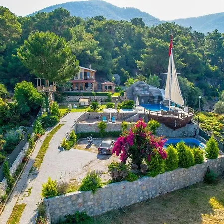 Villa Lucky Kaydirakli Ve Selale *