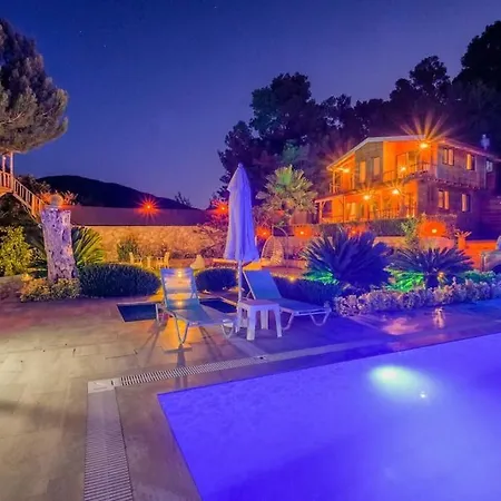 Lucky Kaydirakli Ve Selale Villa *