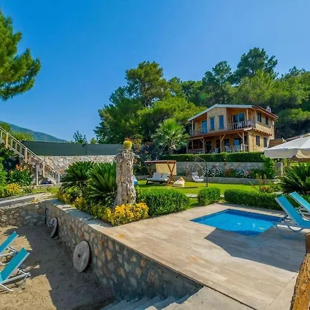 Villa Lucky Kaydirakli Ve Selale