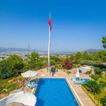 Lucky Kaydirakli Ve Selale Villa