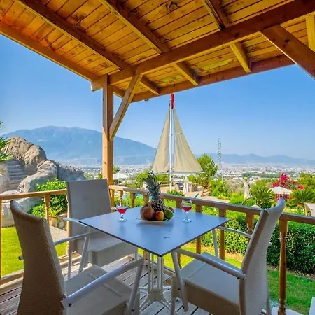 Lucky Kaydirakli Ve Selale Villa Fethiye