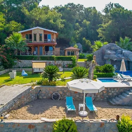 Lucky Kaydirakli Ve Selale 4*